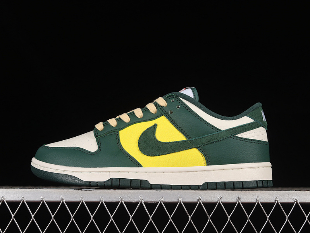 Unbranded [FD0350-133]-[DUNK LOW SAIL/OPTI YELLOW/PICANTE RED/NOBLE GREEN]-[WOMAN:36-39]-[MAN:40-47.5], photo 1