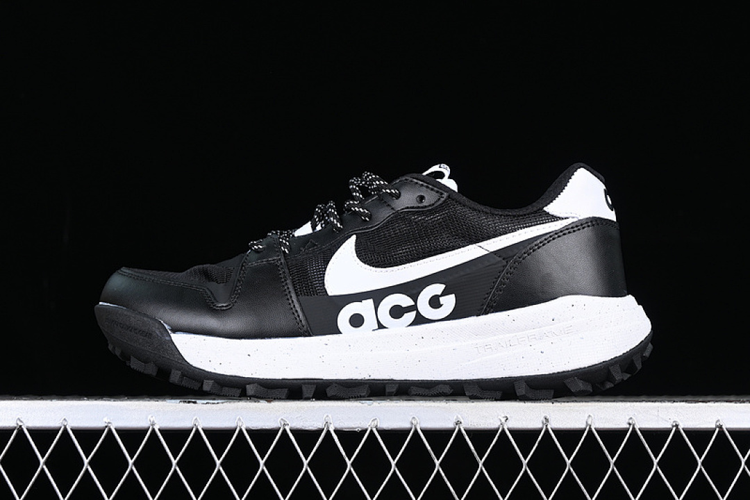 Unbranded [DX2256-001]-[ACG LOWCATE BLACK/BLACK/WHITE/WHITE]-[MAN:39-45], photo 1
