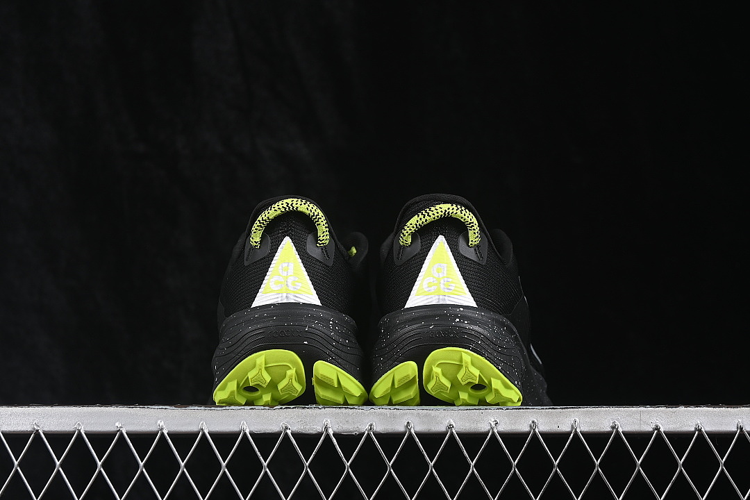 Nike [HV8116-701]-[PEGASUS TRAIL SHOCK ABSORBING RUNNING SHOES GRASS GREEN/BLACK]-[MAN:40-45] - Image 13