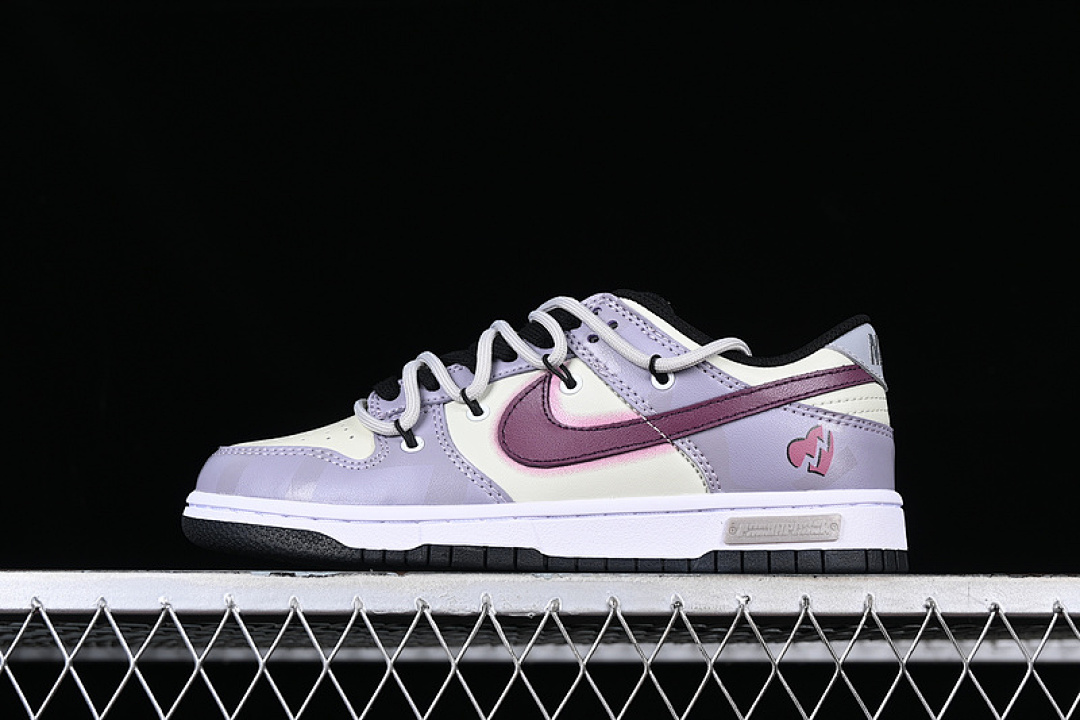 Purple [DJ6188-002]-[DUNK LOW WHITE/PURPLE]-[WOMAN:36-39]-[MAN:40-46], photo 1