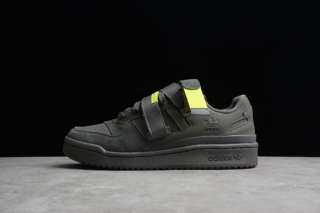 Unbranded [GX3657]-[FORUM LOW SHOES DARK GREY/CINDER/YELLOW]-[WOMAN:36-39]-[MAN:40-44], photo 1