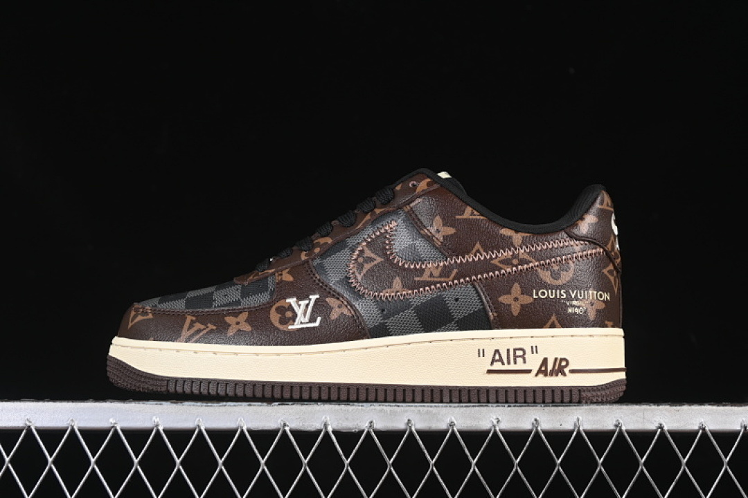 Nike Nike AIR FORCE 1 07 LOW LV GREY/BROWN · SC0601-563, photo 1