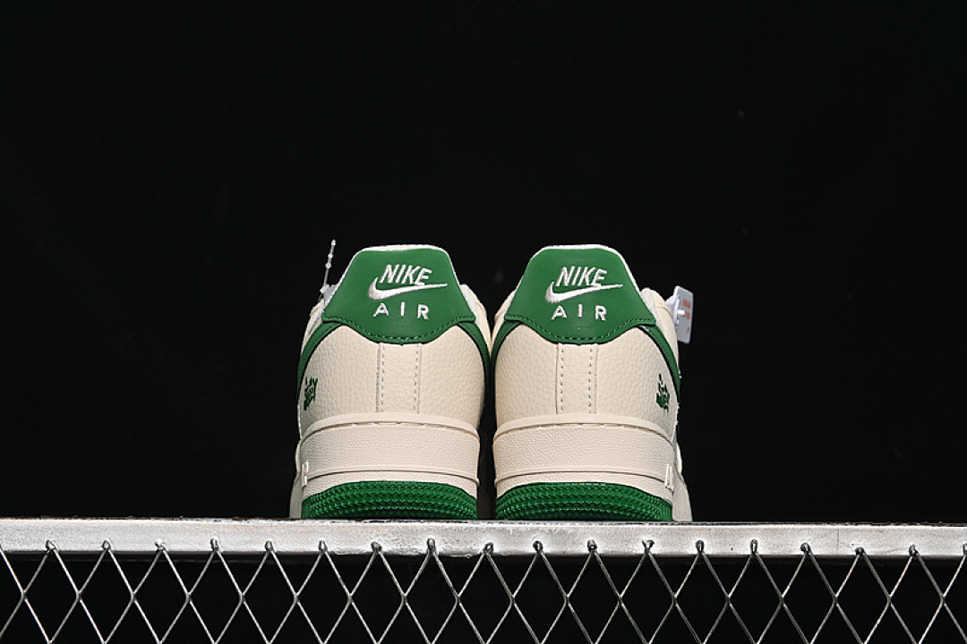 Nike [HJ3318-001]-[AIR FORCE 1 07 LOW WHITE/GREEN]-[WOMAN:36-39]-[MAN:40-45] - Image 14