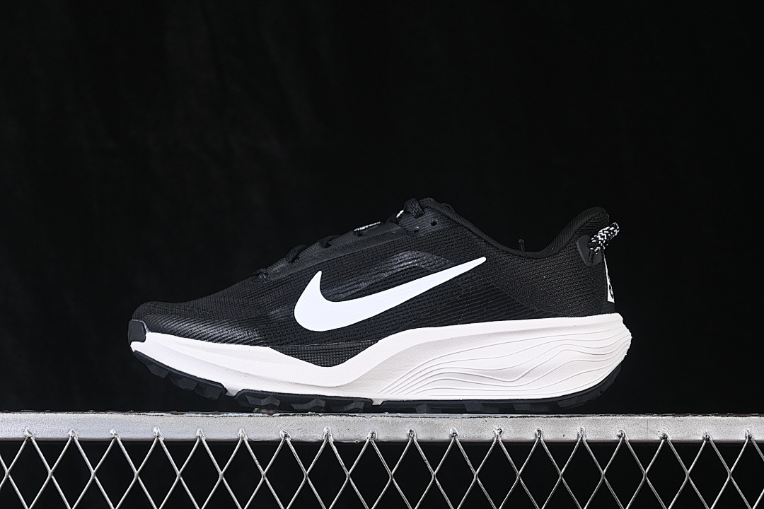 Nike Nike ACG PEGASUS TRAIL BLACK/ANTHRACITE/SUMMIT WHITE · HV8116-001, photo 1