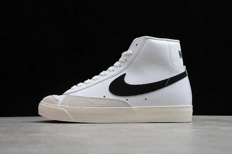 Nike SB BLAZER MID 77 VINTAGE WHITE/BLACK · BQ6806-100, photo 1