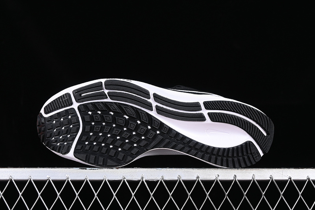 Nike [CW7356-002]-[AIR ZOOM PEGASUS 38 WHITE/BLACK]-[WOMAN:36-39]-[MAN:40-45] - Image 15