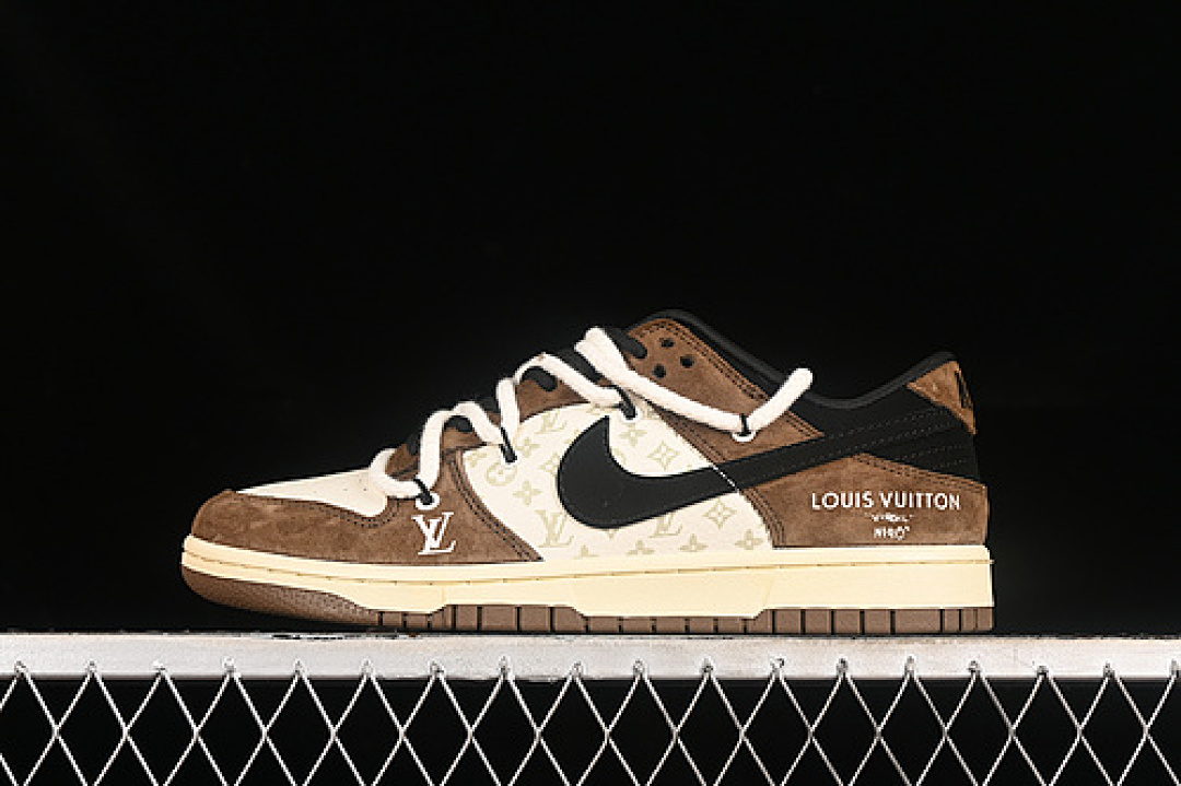 Nike SB DUNK LOW WHITE/BLACK/GREY/BROWN · FC1688-171, photo 1