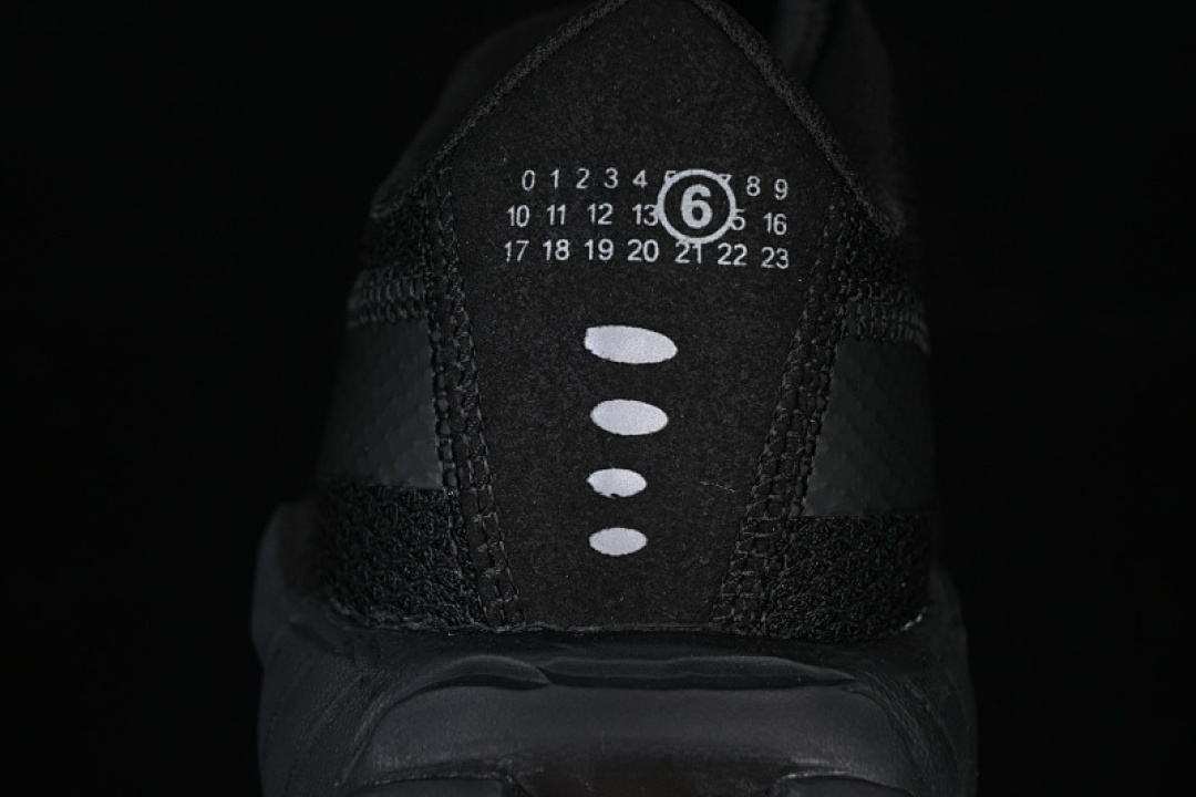 On Running [MM6 MAISON MARGIELA SPECTUR BLACK]-[WOMAN:36-39]-[MAN:40-45] - Image 5