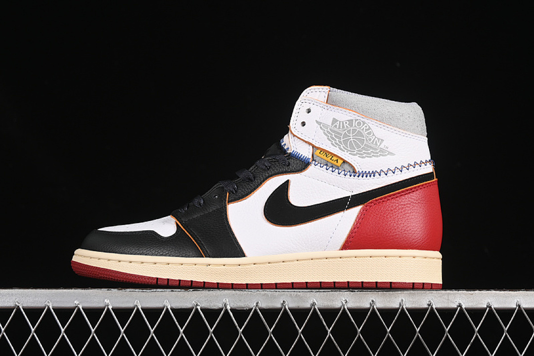 Jordan [BV1300-106]-[UNION X AIR JORDAN 1 RETRO HIGH PK NRG WHITE/BLACK/VARSITY RED/WOLF (GREY]), photo 1