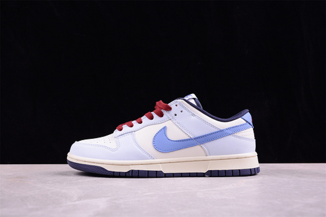 Unbranded [FV8113-141]-[DUNK LOW SB RETRO PALE VANILLA/PHOTO BLUE/GYM RED/SEA GLASS/MIDNIGHT (NAVY]), photo 1