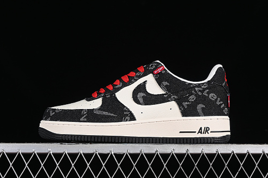 Nike Nike AIR FORCE 1 07 LOW WHITE/BLACK/RED · CW2288-111, photo 1