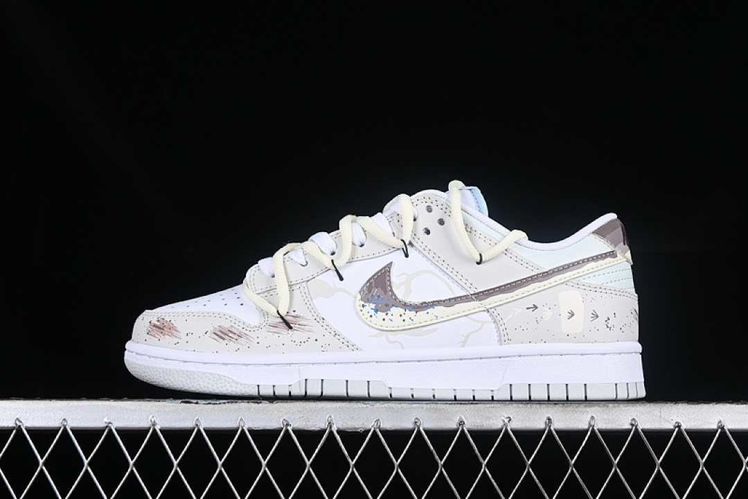 Nike DUNK LOW SB NEUTRAL WHITE/PURE PLATINUM/GREY · DV0831-101, photo 1