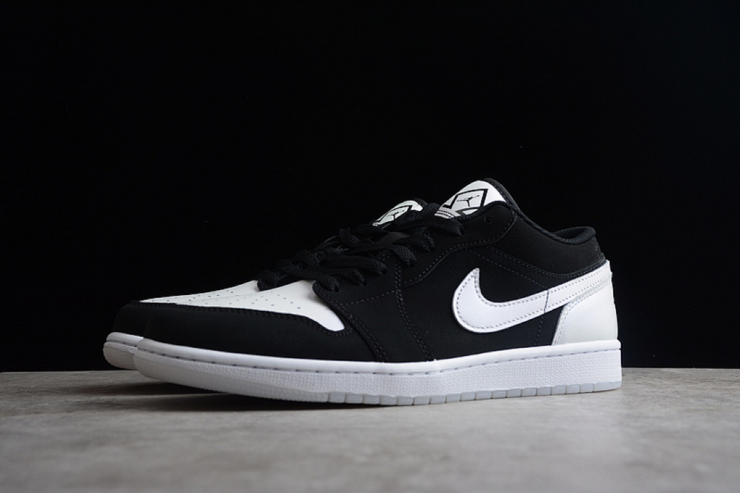 Jordan [DH6931-001]-[AIR JORDAN 1 LOW BLACK/WHITE/BLACK]-[WOMAN:35.5-39]-[MAN:40-45], photo 1