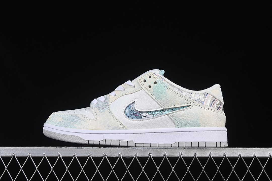 Nike DUNK LOW SB CNY WHITE/PURE PLATINUM · DV0831-101, photo 1