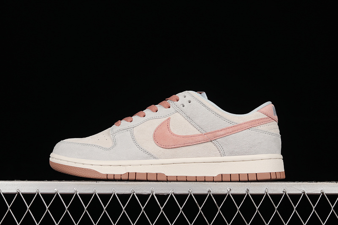 Nike DUNK LOW PREMIUM FOSSIL ROSE PHANTOM/AURA/SUMMIT WHITE · DH7577-001, photo 1