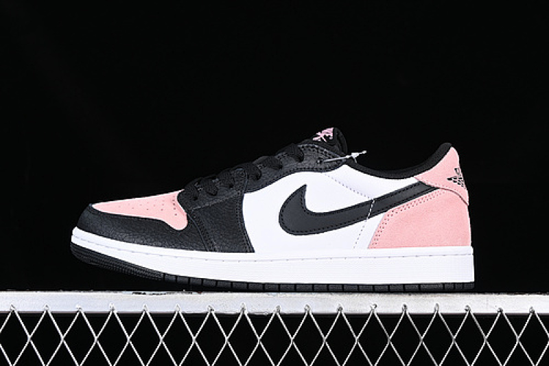 Jordan AIR Jordan 1 LOW OG BLEACHED CORAL WHITE/BLACK/PINK · CZ0790-061, photo 1