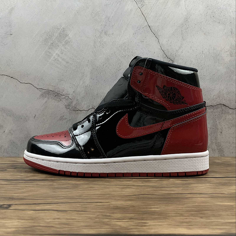 Jordan AIR Jordan 1 RETRO HIGH OG PATENT BRED BLACK/WHITE/VARSITY RED · 555088-063, photo 1