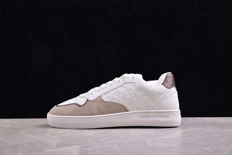 Louis Vuitton [L*V TRAINER STADIUM WHITE/GREY]-[WOMAN:35-39]-[MAN:40-45]