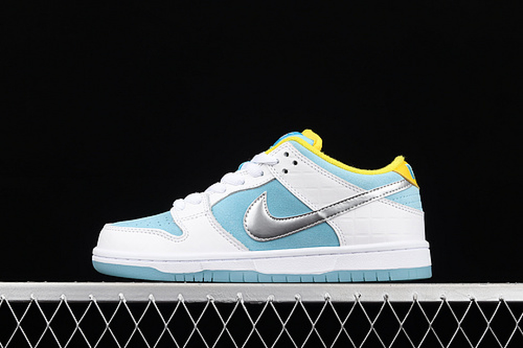 Unbranded [DH7687-400]-[FTC X DUNK LOW SB 'LAGOON PULSE'METALLIC SILVER-SPEED YELLOW]-[UNISEX:36-46], photo 1