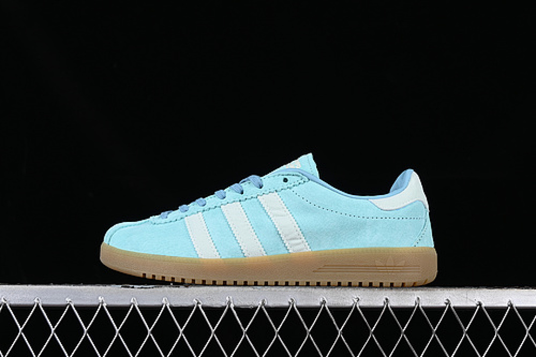 Unbranded [GY7387]-[ORIGINALS BERMUDA WHITE/BLUE/BROWN]-[WOMAN:36-39]-[MAN:40-45], photo 1