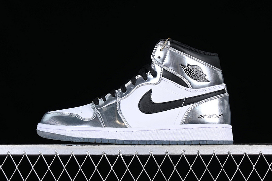 Jordan [AQ7476-016]-[AIR JORDAN 1 RETRO HIGH PASS THE TORCH CHROME/WHITE/TURBO/BLACK]-[40-47.5], photo 1