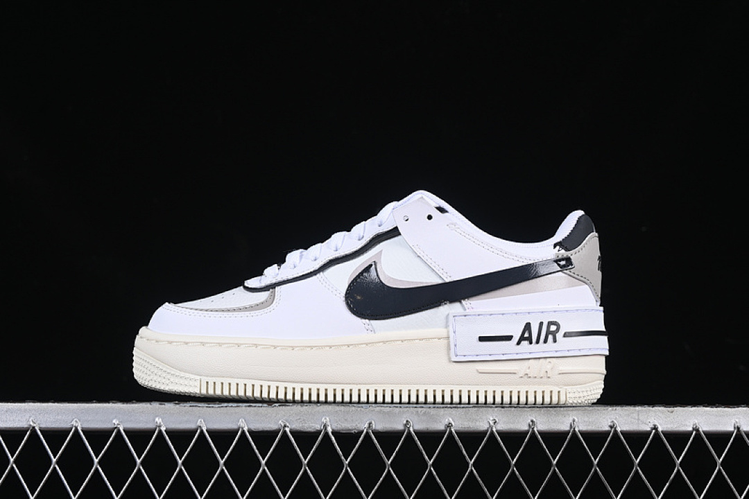 Nike Nike AIR FORCE 1 SHADOW WHITE/COLLEGE GREY/PLATINUM TINT/OFF NOIR · DZ1847-110, photo 1