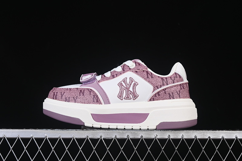 Purple NY MLB CHUNKY LINER POCKET MONOGRAM WHITE/PURPLE · 3ASXP025N50PKD, photo 1