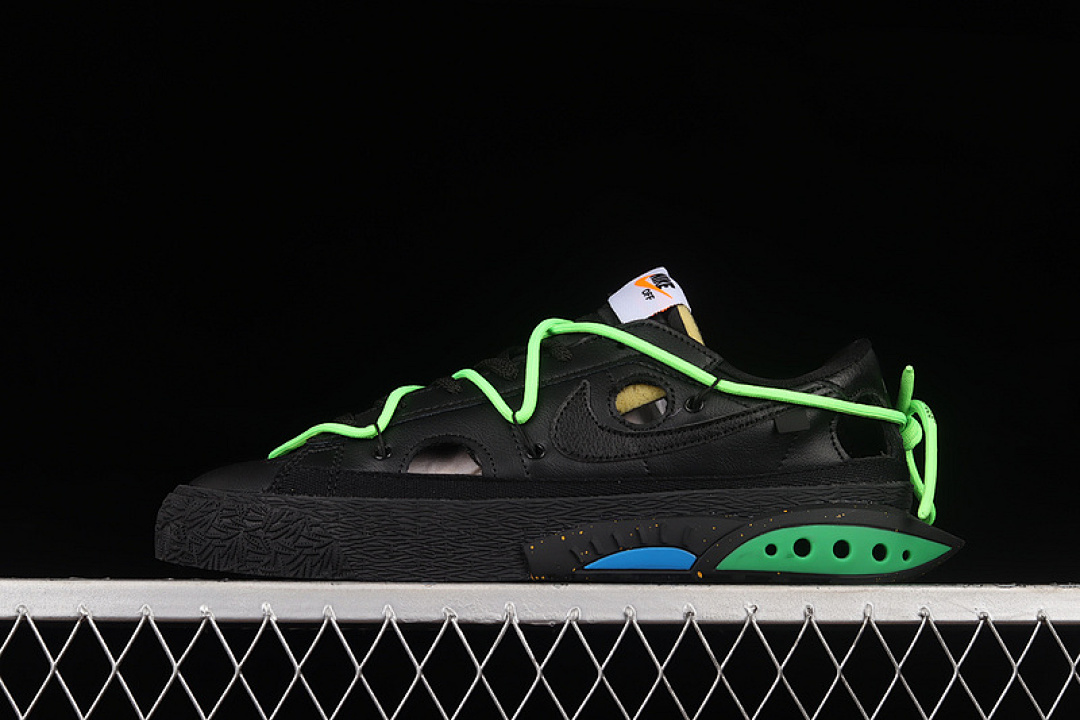 Off-White Nike OW X BLAZER LOW BLACK/BLACK/FLUORESCENT GREEN · DH7863-001, photo 1