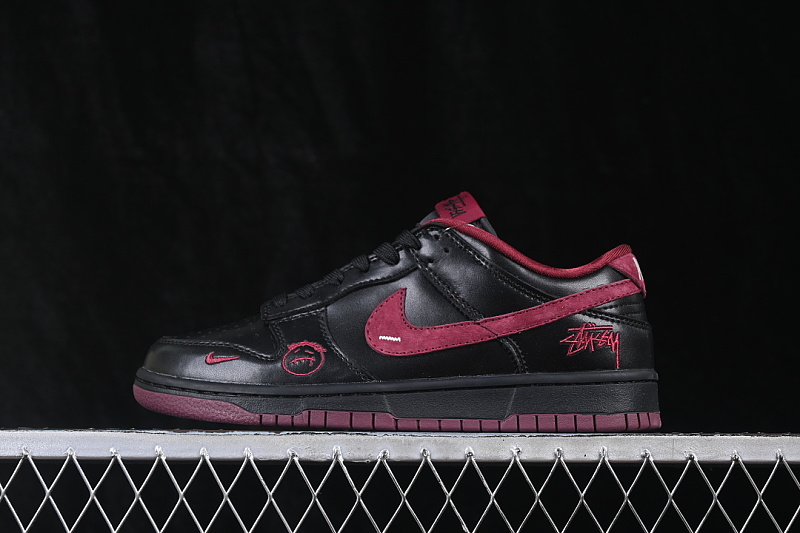 Nike DUNK LOW CASUAL SNEAKERS WINE RED/BLACK · DS6608-028, photo 1