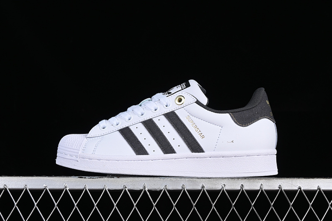 Adidas [ID1712]-[ADIDAS SUPERSTAR CLOUD WHITE/CARBON/CORE BLACK]-[WOMAN:35-39]-[MAN:40-45], photo 1