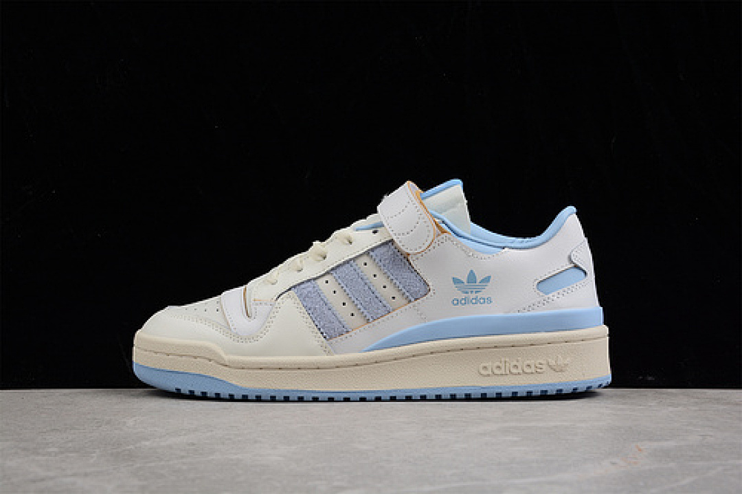 Unbranded [GZ1893]-[FORUM 84 LOW CAROLINA BLUE/WHITE/CAROLINA BLUE]-[WOMAN:36-39]-[MAN:40-45], photo 1