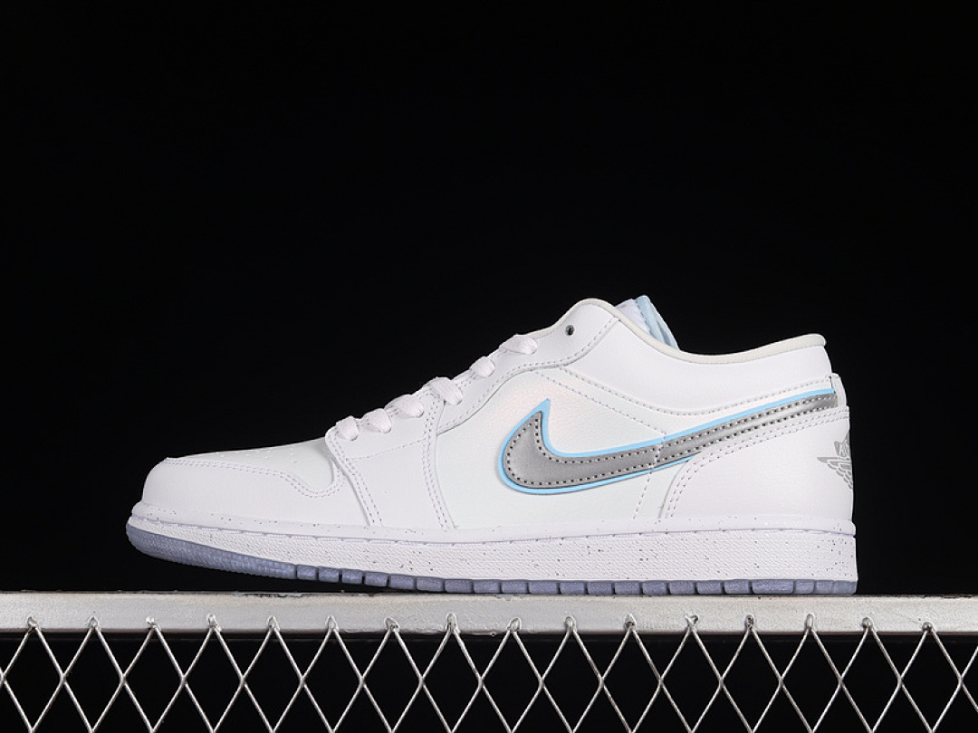 Jordan [FB1874-101]-[AIR JORDAN 1 LOW SE DARE TO FLY WHITE/METALLIC SILVER/UNIVERSITY (BLUE]), photo 1