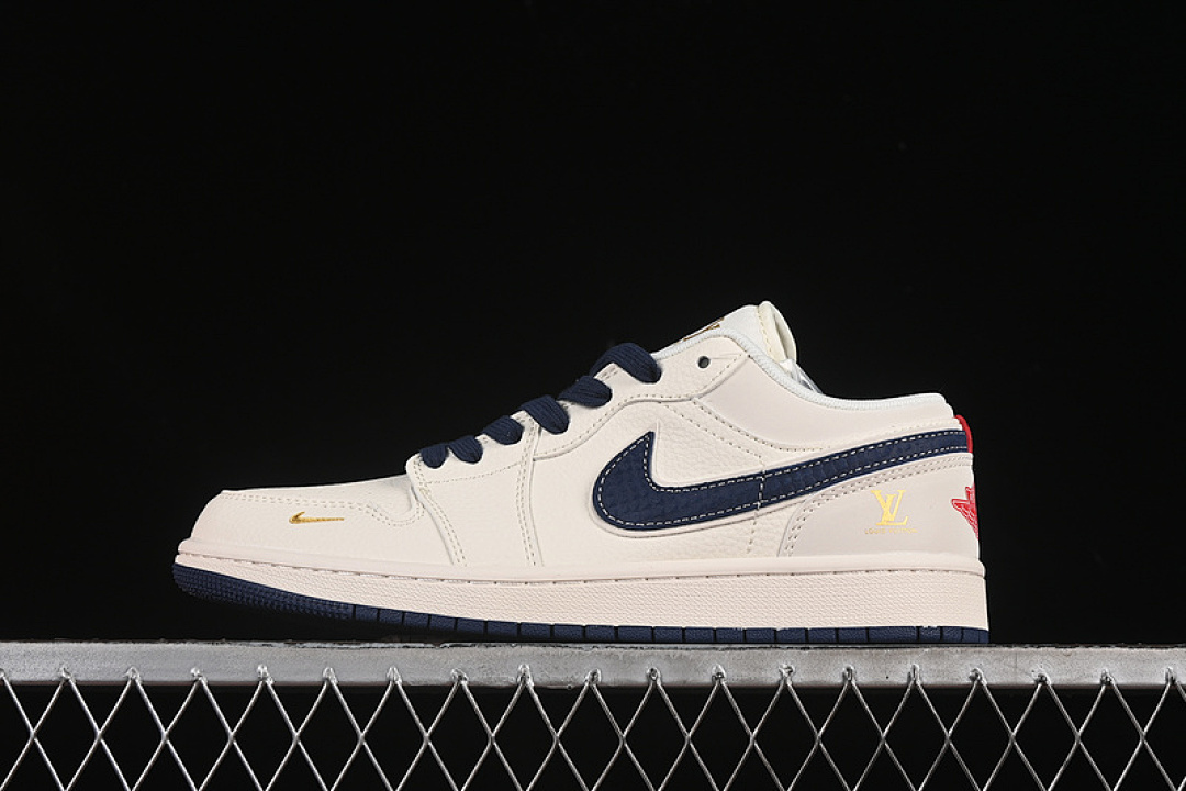 Jordan [XX3168-171]-[AIR JORDAN 1 LOW WHITE/BLUE]-[WOMAN:36-39]-[MAN:40-45], photo 1