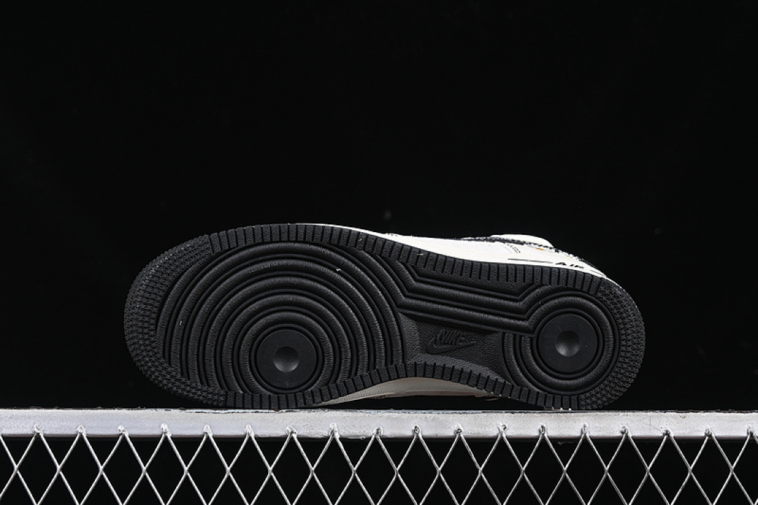 Nike [DM6688-012]-[AIR FORCE 1 07 LOW WHITE/BLACK]-[WOMAN:36-39]-[MAN:40-45] - Image 15