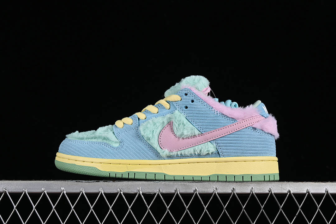 Unbranded [FN6040-400]-[VERDY SB DUNK LOW VISTY BLUE GAZE/LIGHT ARCTIC PINK/BICYCLE YELLOW]-[36-47.5], photo 1