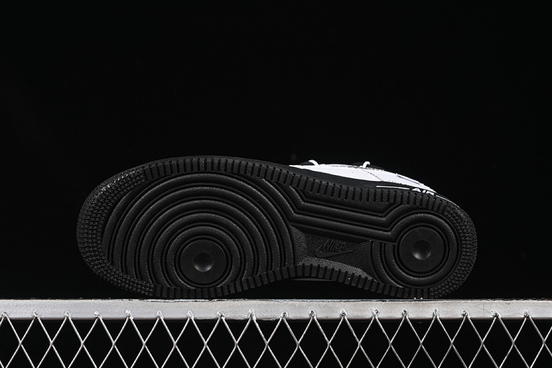 Nike [ZH0316-066]-[AIR FORCE 1 07 LOW WHITE/BLACK/SILVER]-[WOMAN:36-39]-[MAN:40-45] - Image 16