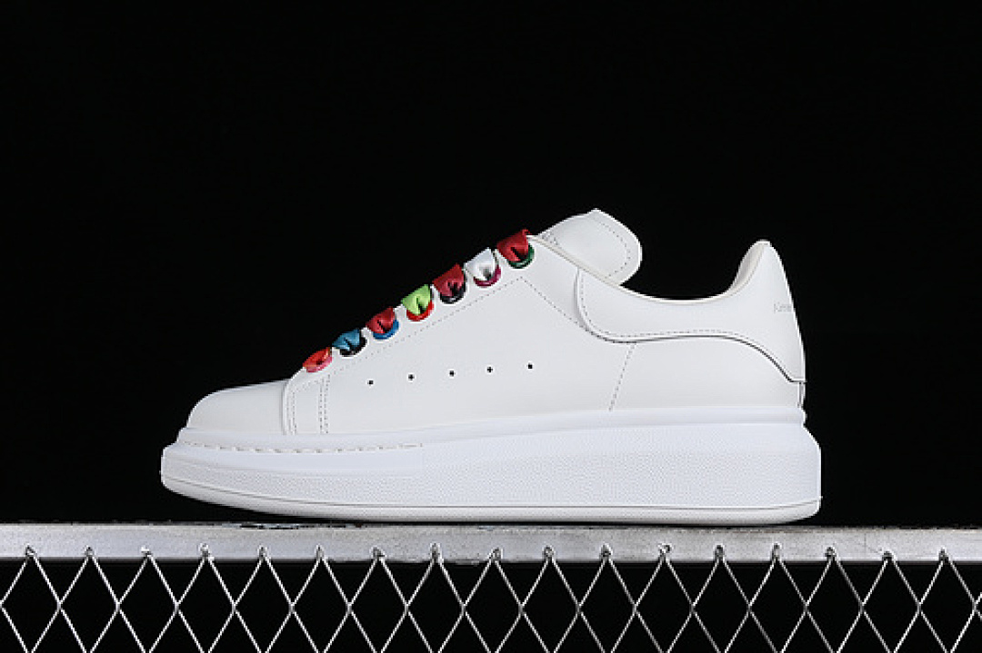 Alexander McQueen [ALEXANDER MCQUEEN WHITE/GREY/ORANGE/RED/GREEN/BLUE]-[WOMAN:35-40], photo 1