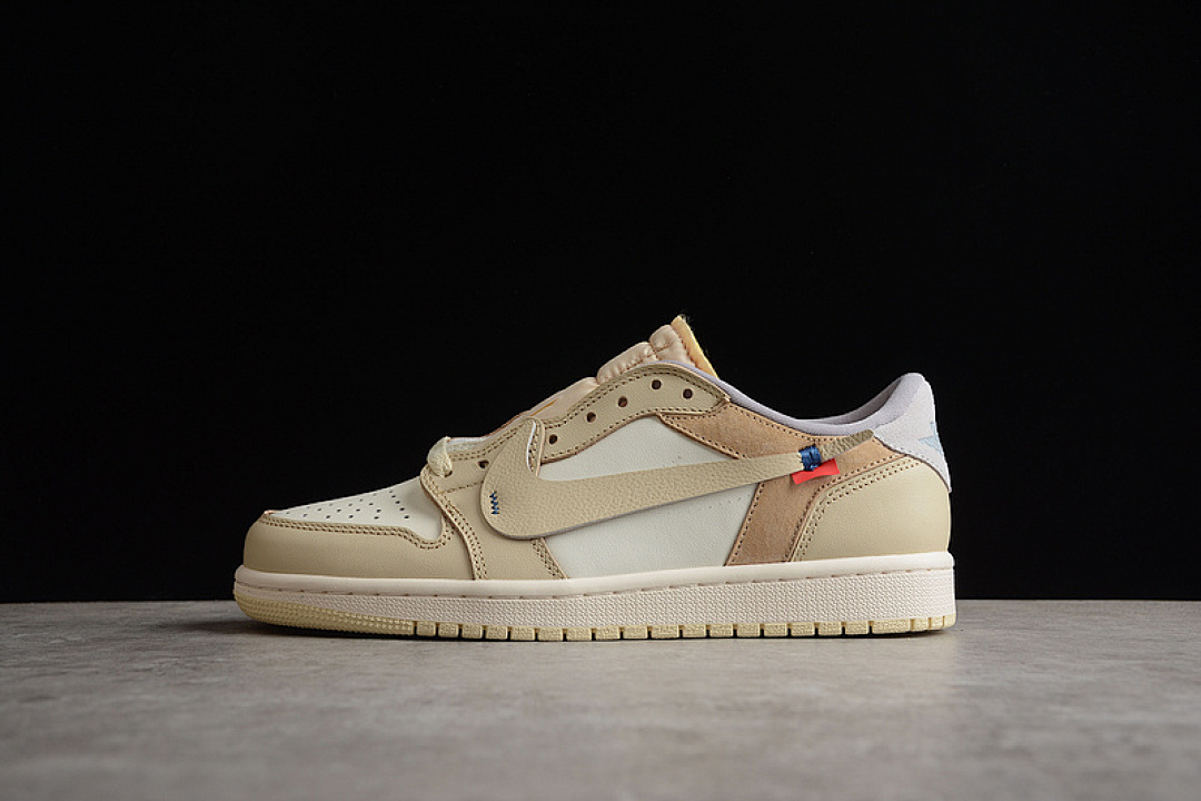 Jordan AIR Jordan 1 LOW OG LIGHT KHAKI/WHITE/OFF WHITE · CZ0790-102, photo 1