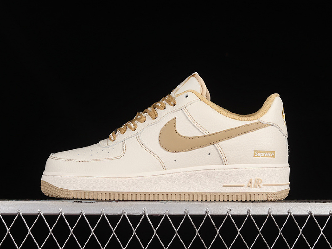 Nike Nike SUPREME AIR FORCE 1 07 LOW OFF WHITE/KHAKI/ · SU0220-011, photo 1