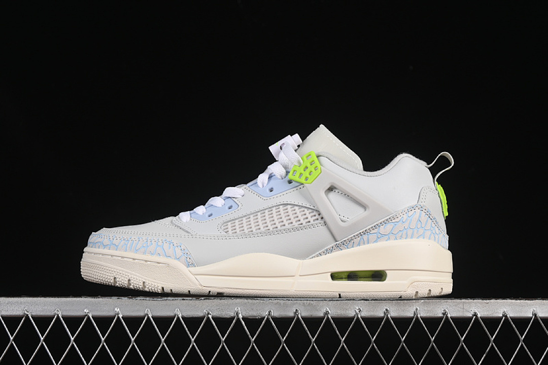Jordan Jordan SPIZIKE LOW PHOTON DUST/COCONUT MILK/VOLT · IB4464-025, photo 1