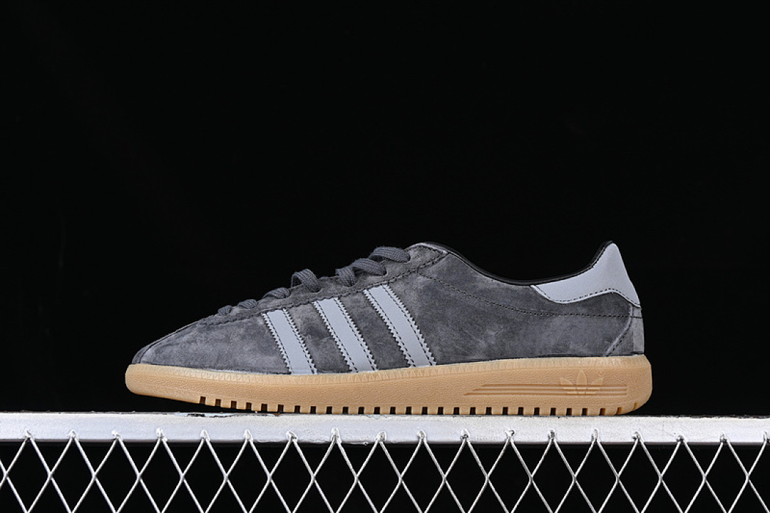Adidas [CQ2781]-[ADIDAS ORIGINALS BERMUDA GREY/BROWN]-[WOMAN:36-39]-[MAN:40-45], photo 1