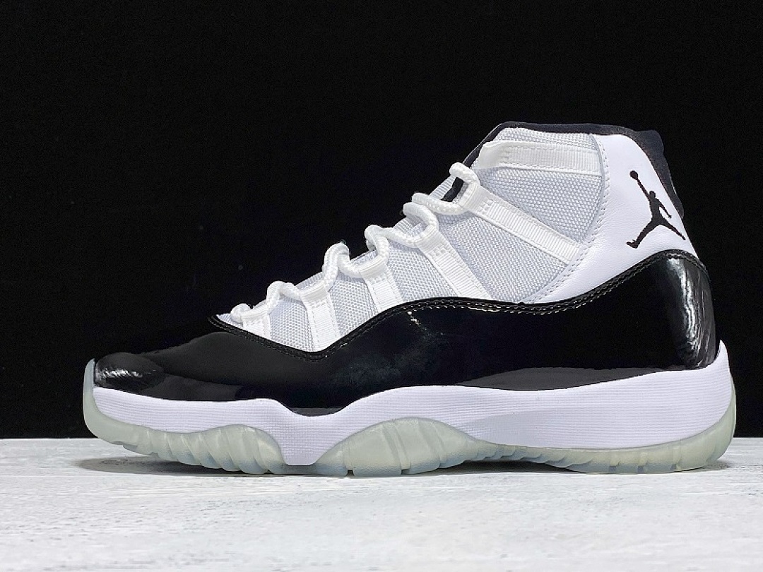 Jordan GET AIR Jordan 11 RETRO CONCORD 2018 WHITE/BLACK-CONCORD · 378037-100, photo 1