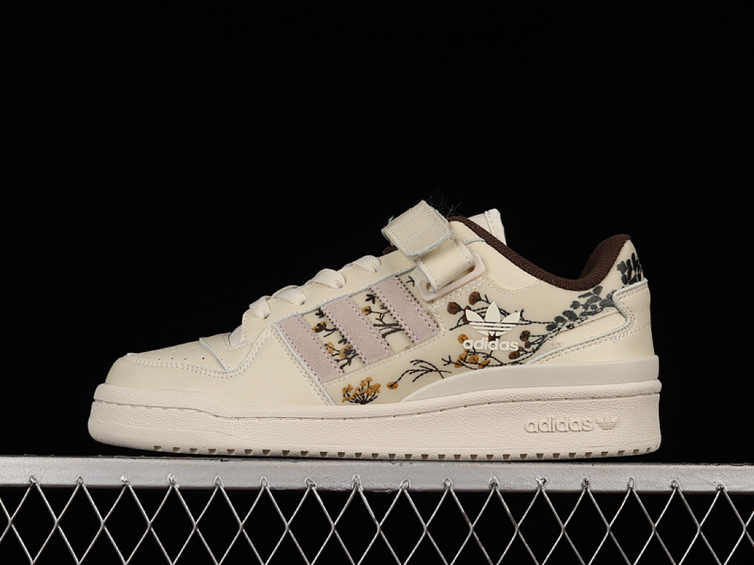 Purple [GV6707]-[FORUM 84 LOW CREAM WHITE/ICE PURPLE/BROWN]-[WOMAN:36-39]-[MAN:40-45], photo 1