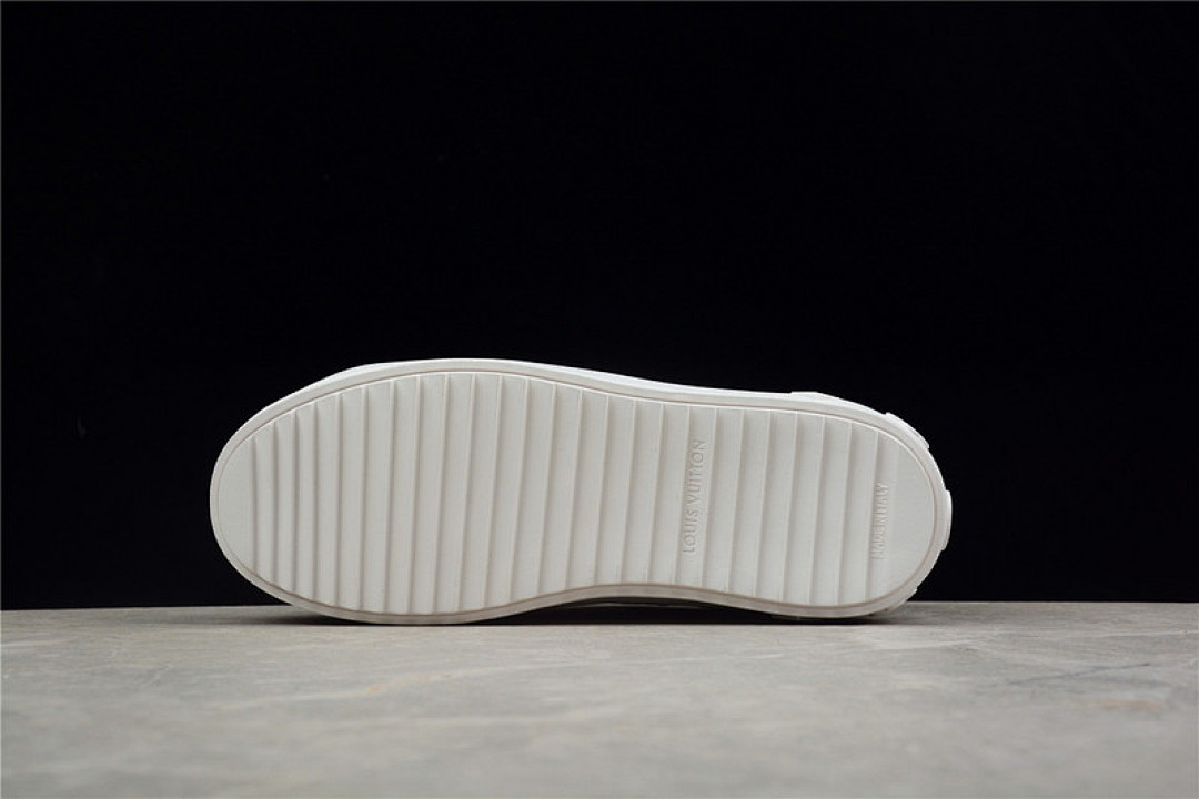 Louis Vuitton [L*V RIVOLI SNEAKERS WHITE/WHITE/BLACK]-[WOMAN:35-39] - Image 16