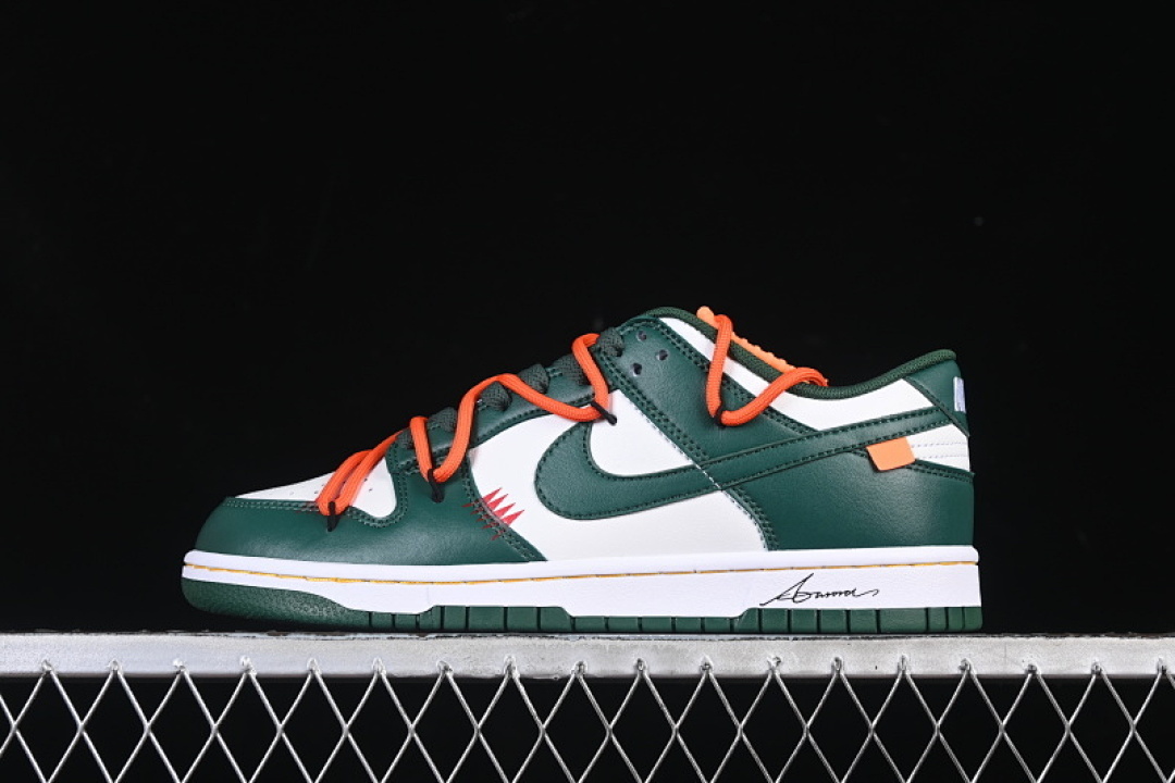 Nike SB DUNK LOW LOW-TOP CASUAL SNEAKERS GREEN/WHITE · DD1391-101, photo 1