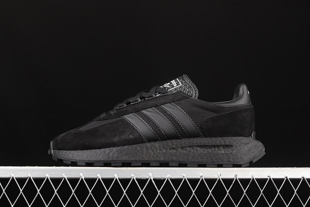 Unbranded [GW1211]-[RETROPY E5 SHOES CORE BLACK/CORE BLACK]-[WOMAN:36-39]-[MAN:40-45], photo 1
