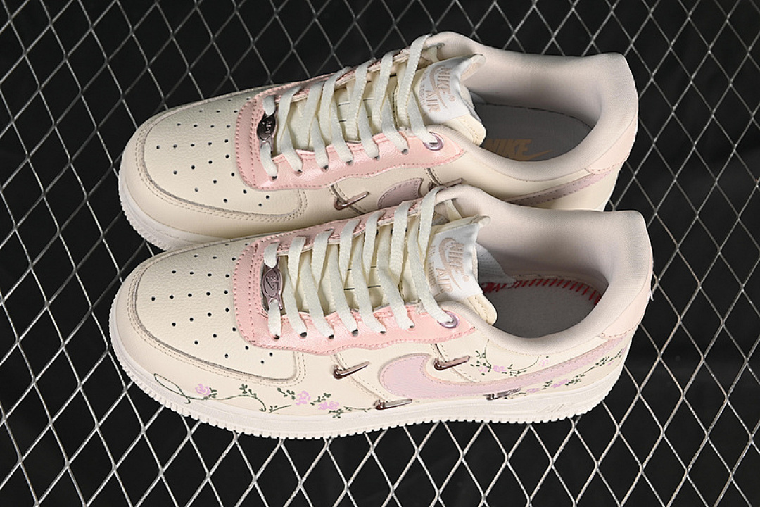 Nike [FV8110-182]-[AIR FORCE 1 07 LOW LIGHT PINK FLOWERS BEIGE/PINK]-[WOMAN:36-39]-[MAN:40-45] - Image 11