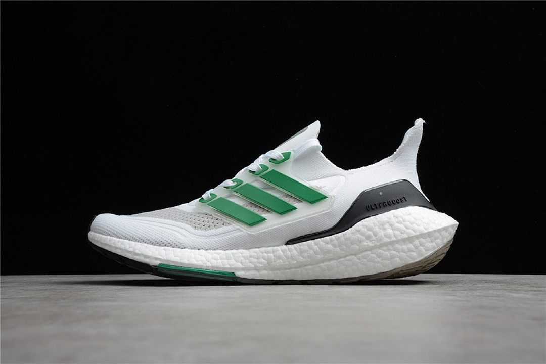 Unbranded [FZ2326]-[ULTRABOOST 21 SHOES CLOUD WHITE/SUB GREEN/CORE BLACK]-[MAN:39-45], photo 1
