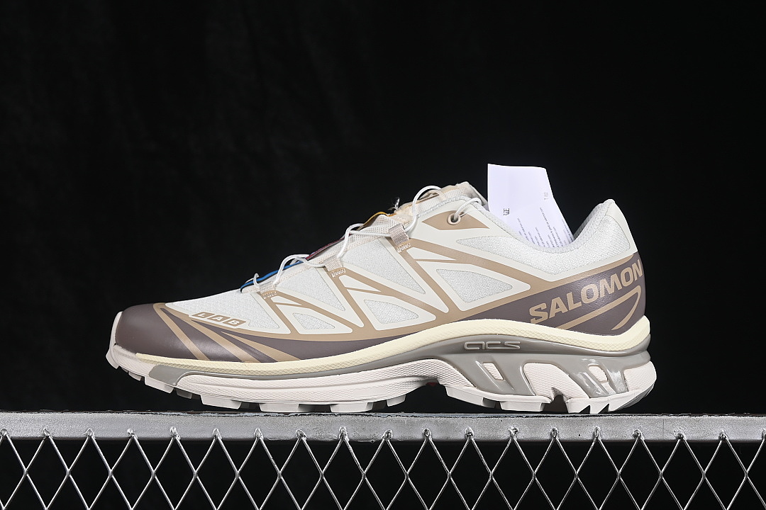 On Running On Running OUTDOOR CASUAL RUNNING SHOES BROWN/WHITE · 477377-33, photo 1