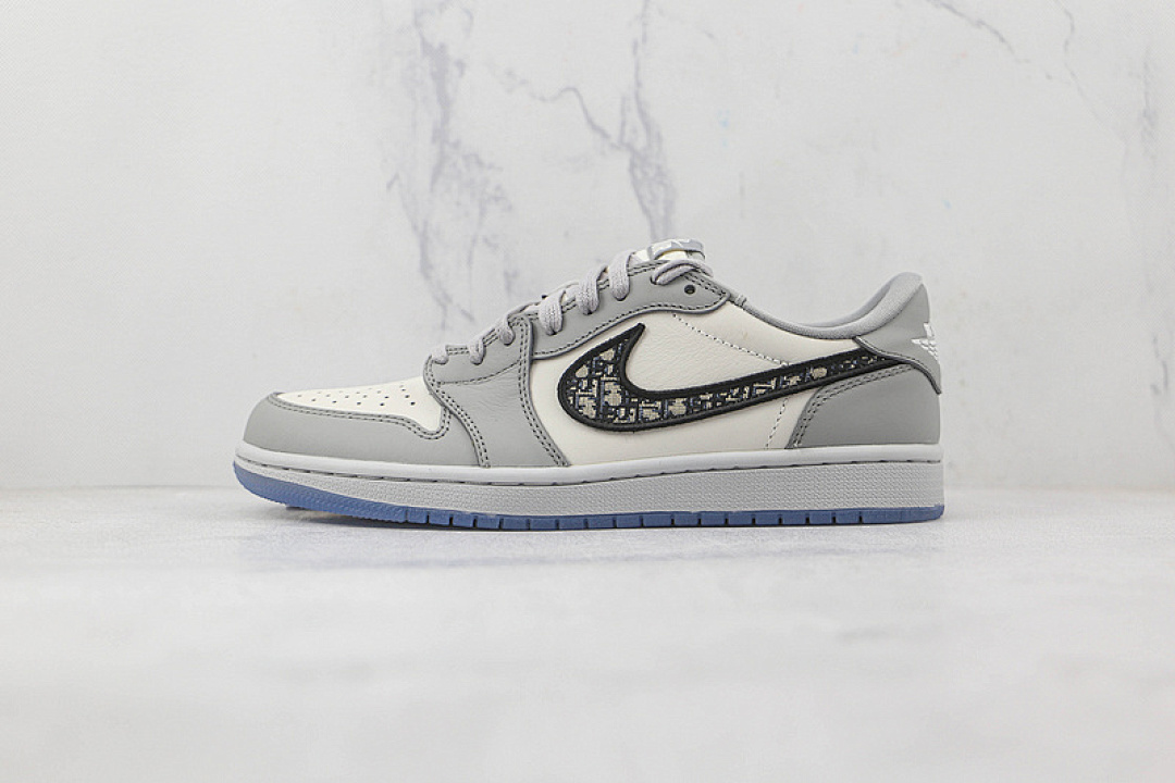 Jordan [CN8608-002]-[DI*OR X AIR JORDAN 1 LOW WOLF GREY/SAIL/PHOTON DUST/WHITE]-[WOMAN:36-39], photo 1